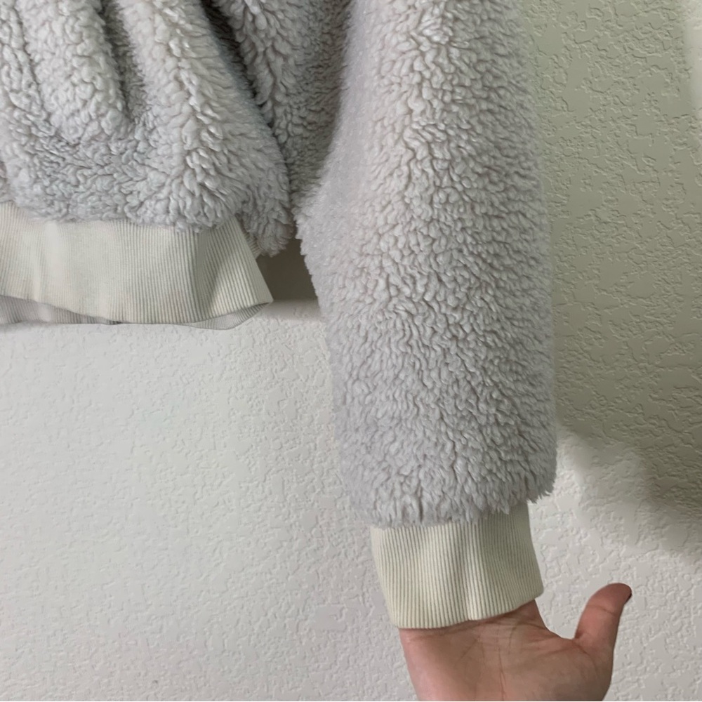 Lululemon Textured Fleece 1/2 Zip hooded sweatshirt 8 - Picture 3 of 14